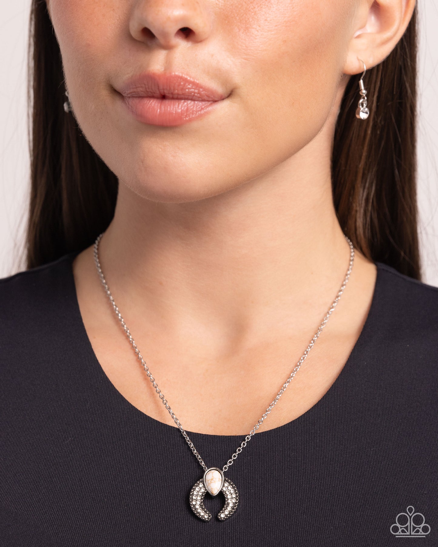 Horseshoe Haute - White Stone & Rhinestone Santa Fe Style Horeshoe Necklace Paparazzi N2703