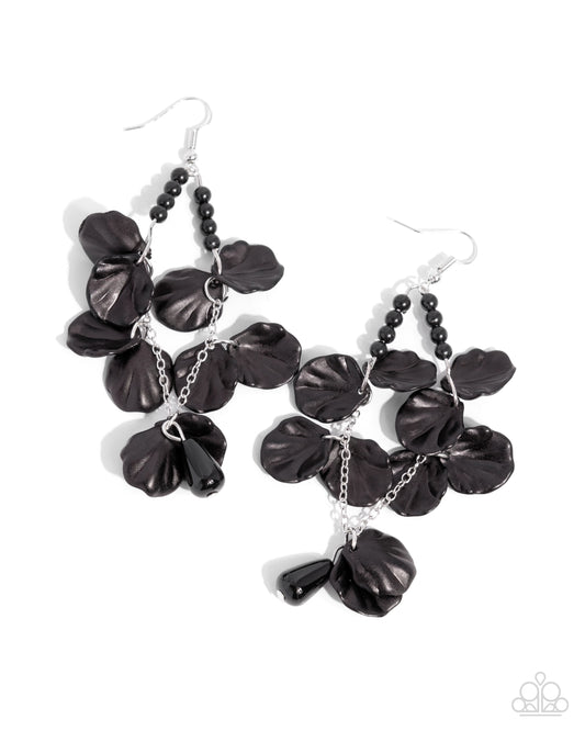 Coastal Century - Black Pearl Bead & Seashell Beach Vibe Summer Earring Paparazzi E2278