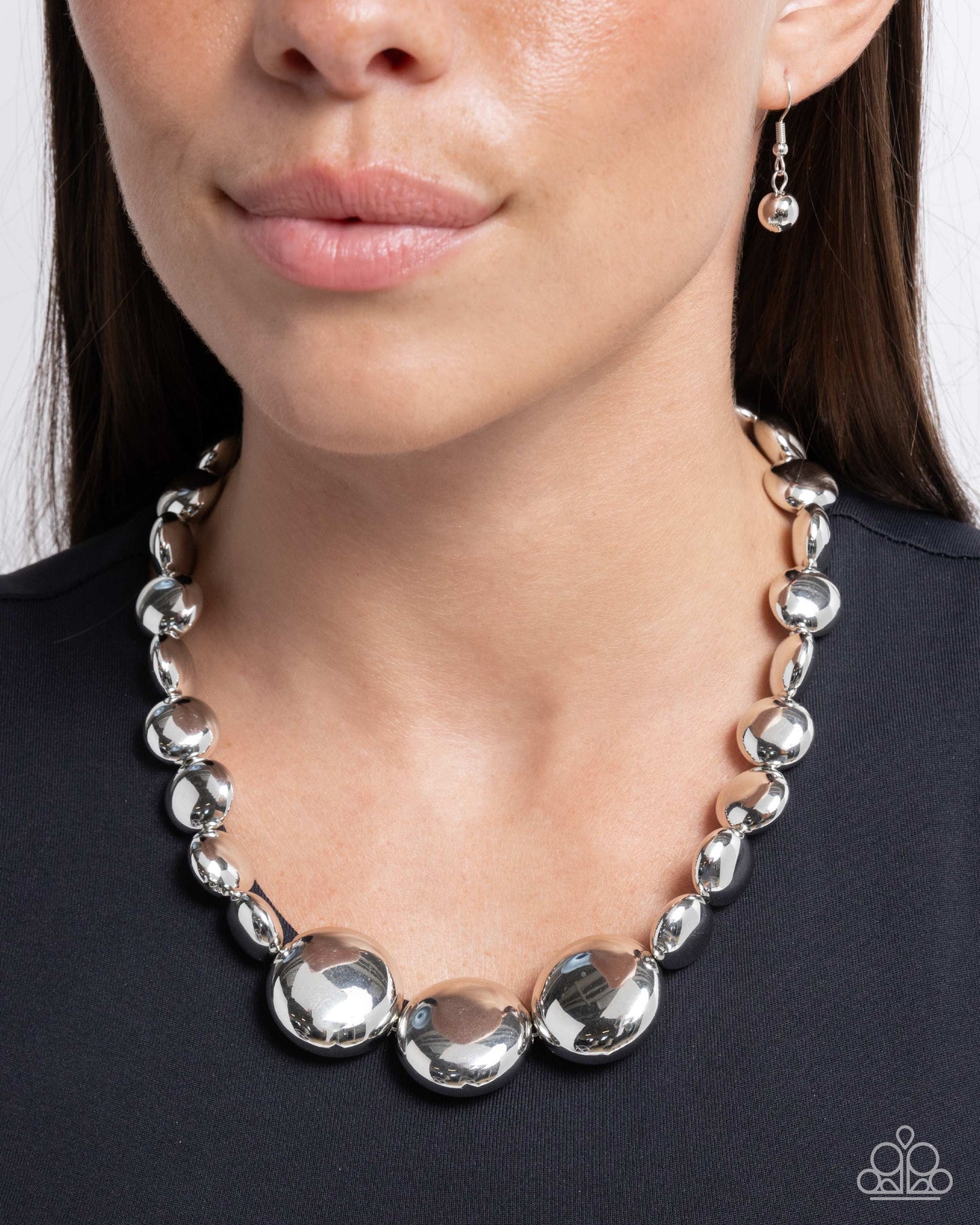 Reflective Roar - Silver High Sheen Necklace Paparazzi N2689