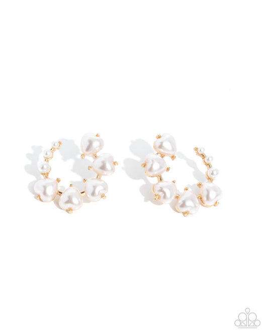 Castle Courting - Gold & White Pearly Heart Earring Paparazzi E2559