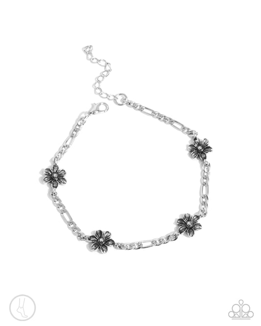 Gardening Gusto - Silver Chain & Flower Anklet Paparazzi B2012