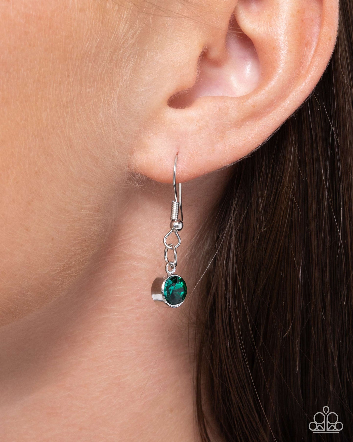 Confident Cascade - Green Emerald Teardrop Gem Necklace Paparazzi N2884