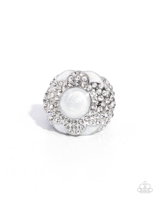 Pearly Podium - White Pearly Painted Center & White Rhinestone Ring Paparazzi R0818