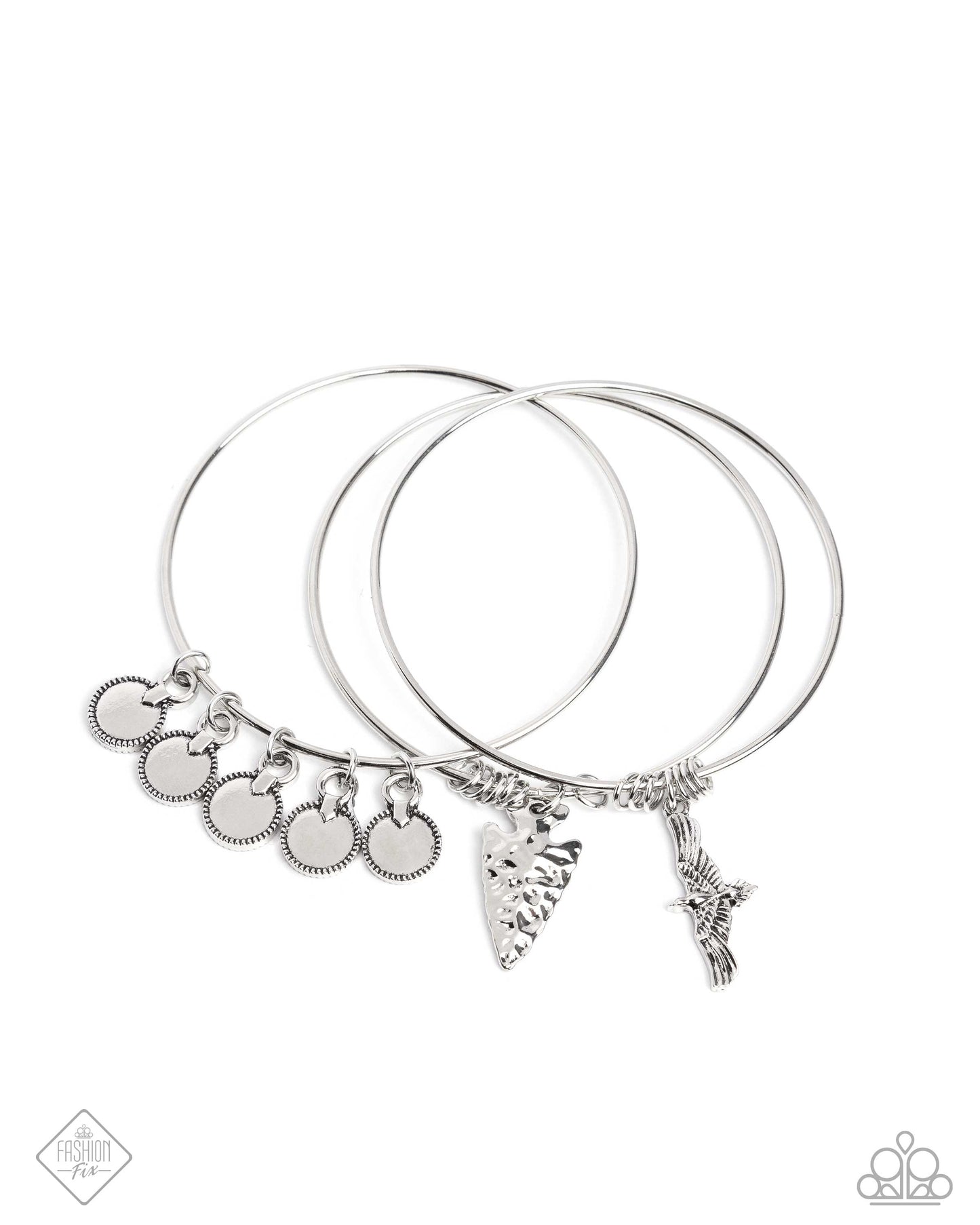 Chief of Confidence - Silver Bracelet October 2024 Simply Santa Fe Fashion Fix Paparazzi B1936