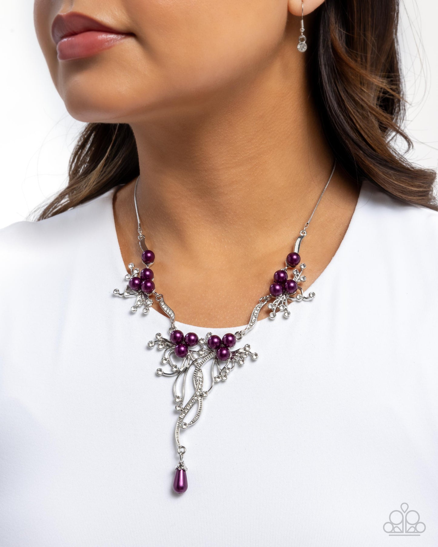 Grapevine Getaway - Purple Plum Teardrop & White Rhinestone Necklace Paparazzi N3125