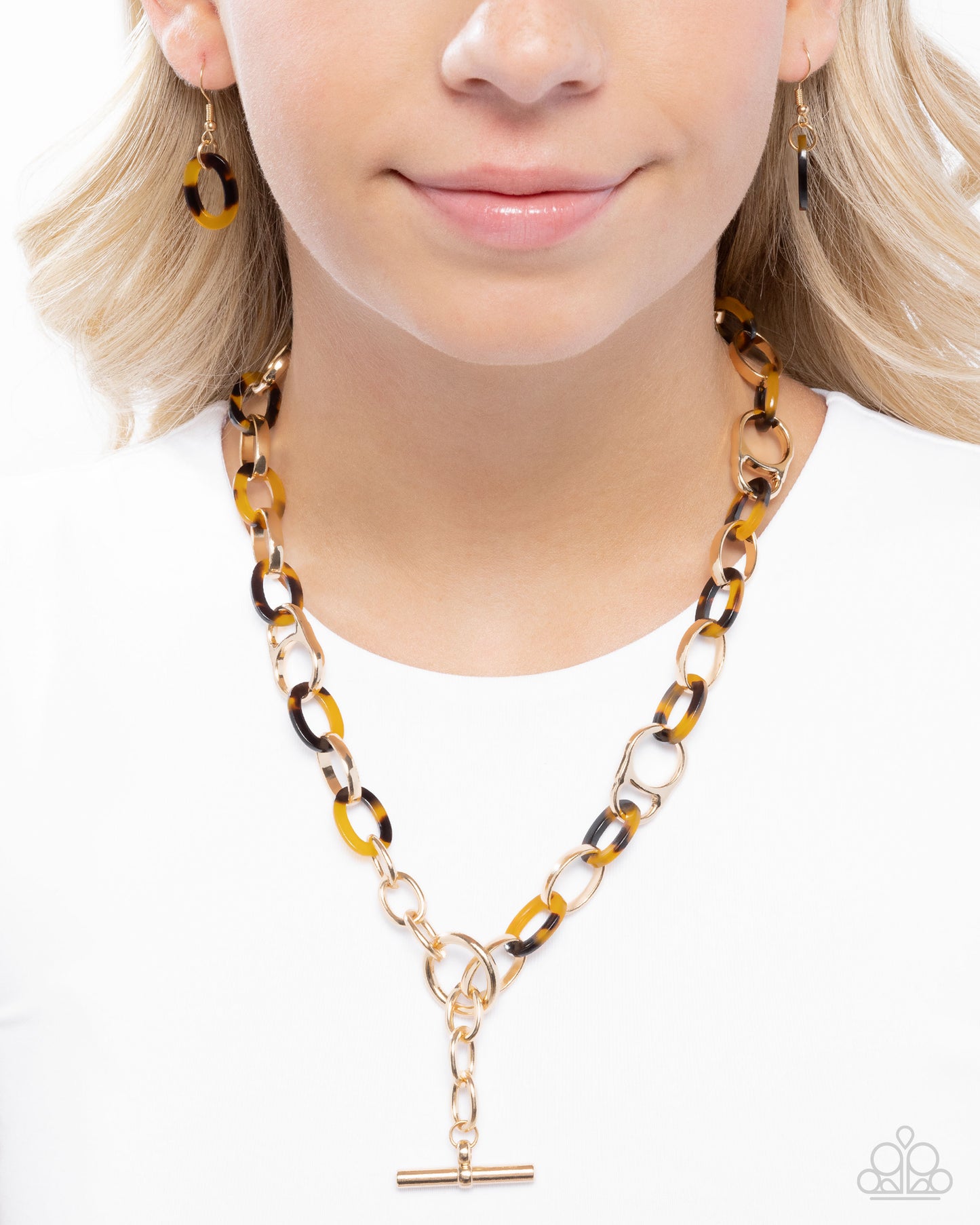Smooth Season - Brown Tortoiseshell, Acrylic & Gold Soda Can Link Toggle Necklace Paparazzi N2603