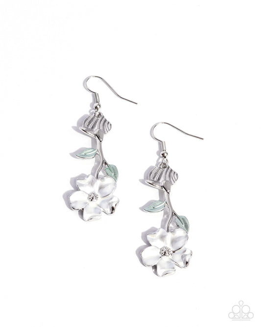 Flourishing Activity - White Flower Earring Paparazzi E2348