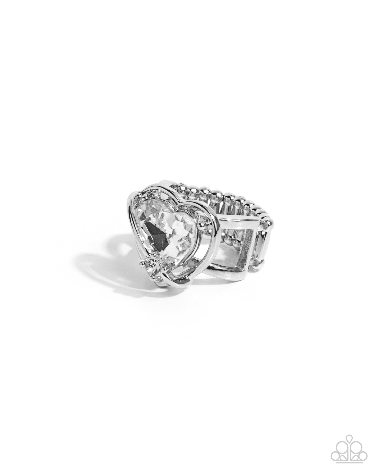 Cutie Chemistry - White Cubic Zirconia Heart Ring Paparazzi R0921
