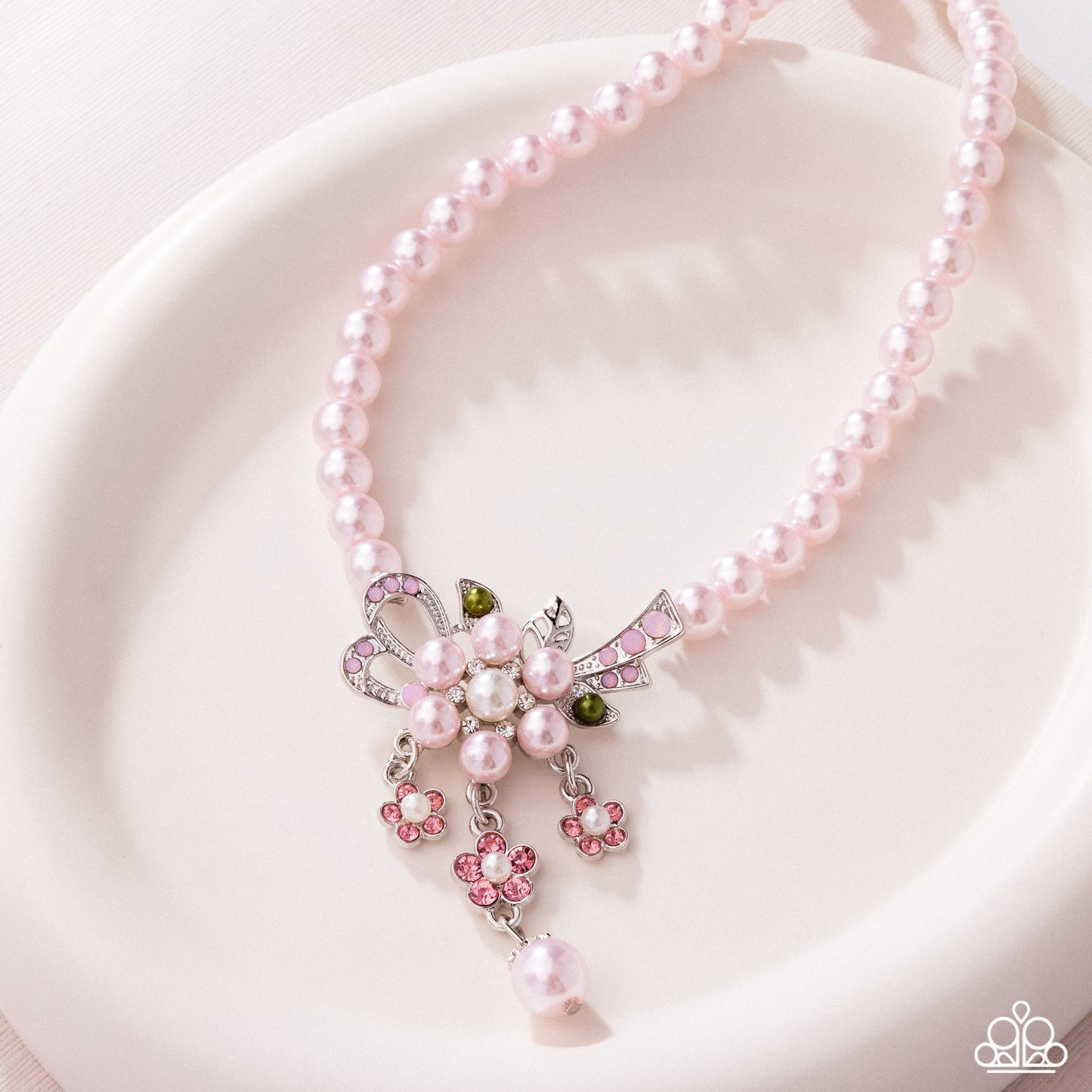 All Over TON - Pink - Baby Pink Pearl Flower Necklace Paparazzi