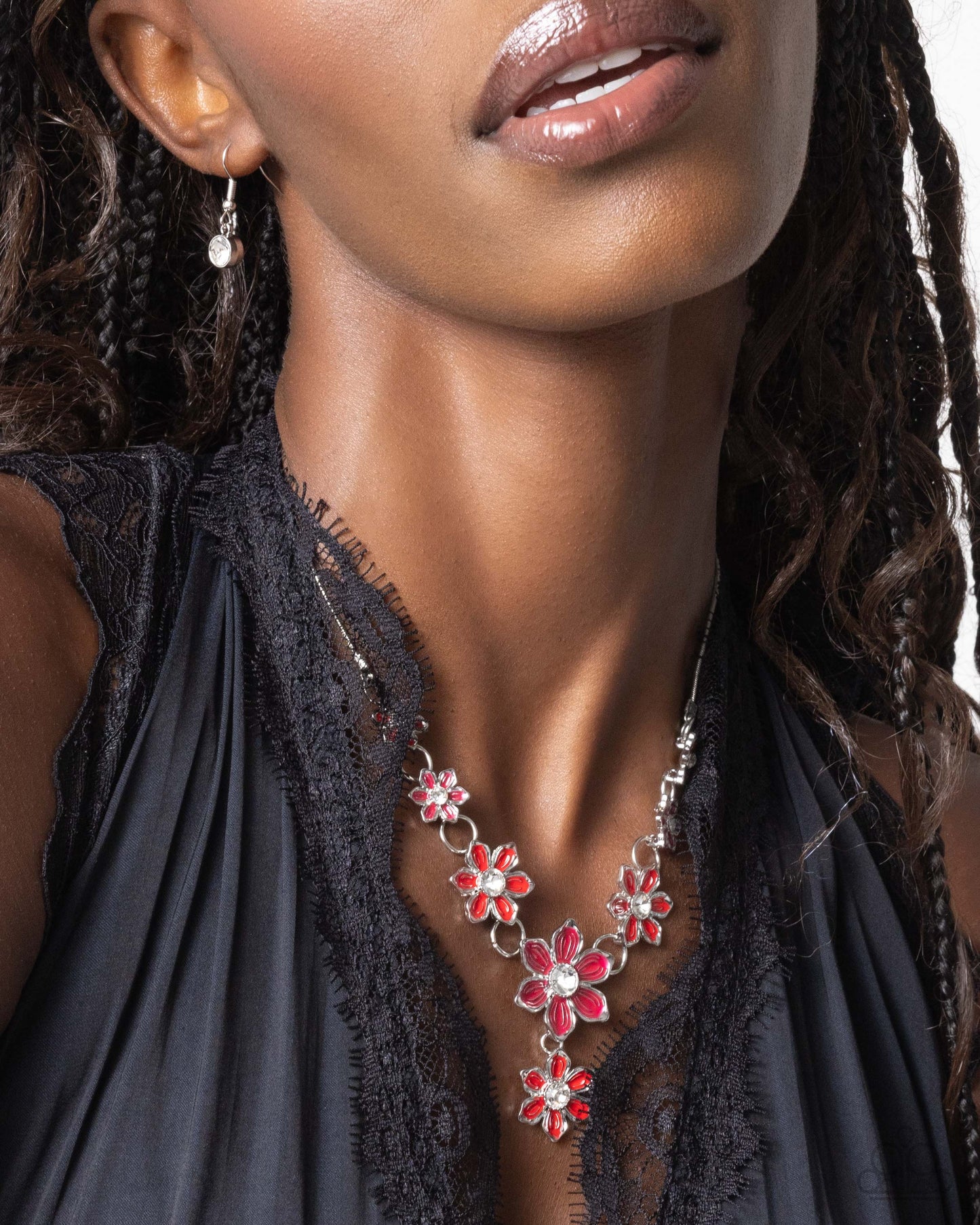 Complete Look Compatibly Chic - Red Necklace & Compatibly Charming - Red Bracelet Set Paparazzi N3586