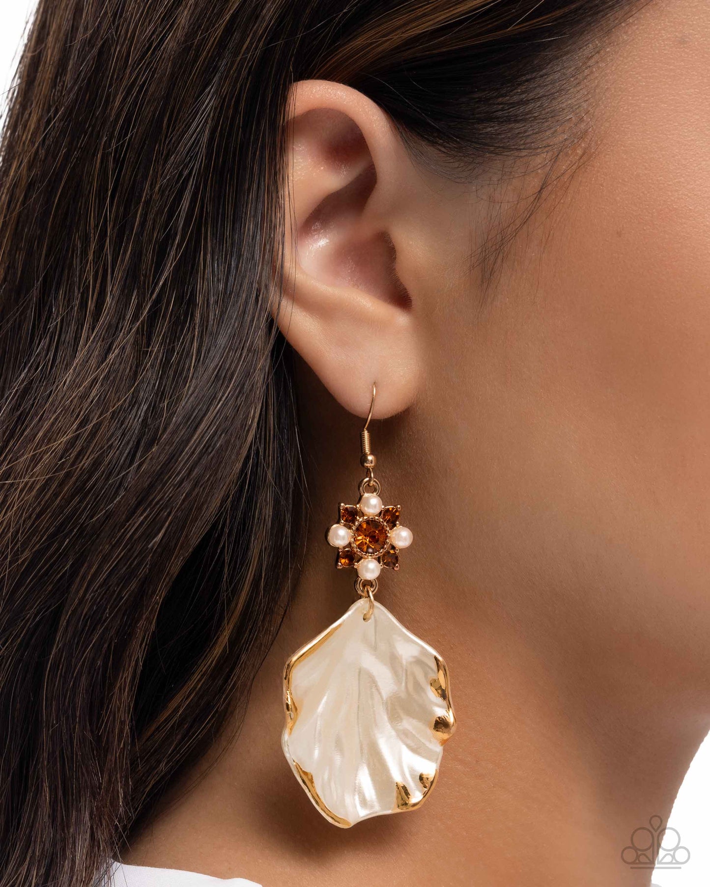 Coastal Candidate - Brown Tea Rhinestone Hammered Pressed Gold Seashell Earring Beach Vibe Paparazzi E2599