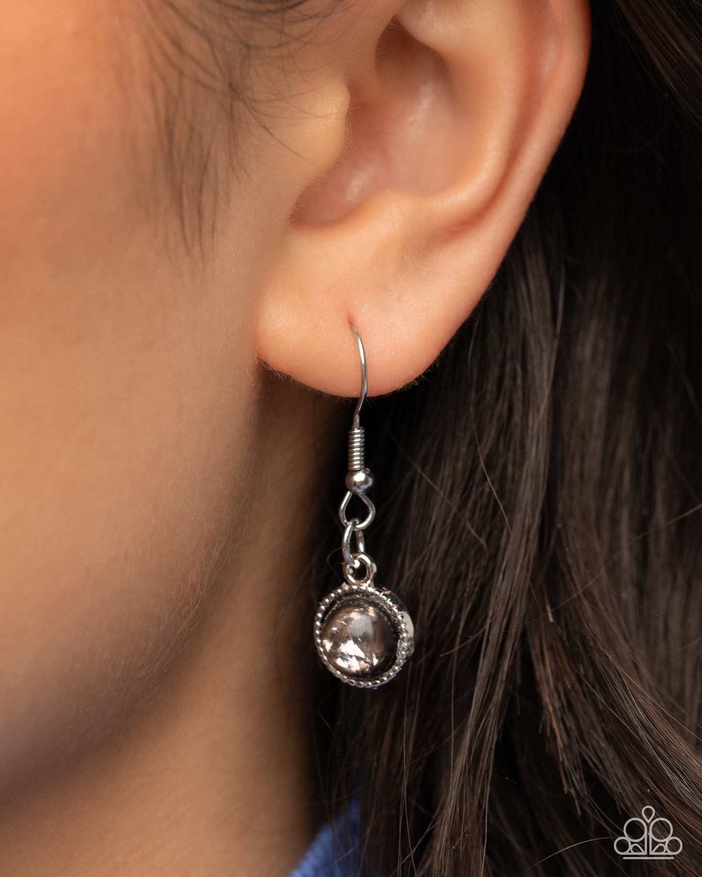 Rule the Light - Complete Look Rule the Night Silver Necklace & Bracelet: Rule the Flight - Silver Cuff Bracelet Set Paparazzi N3594