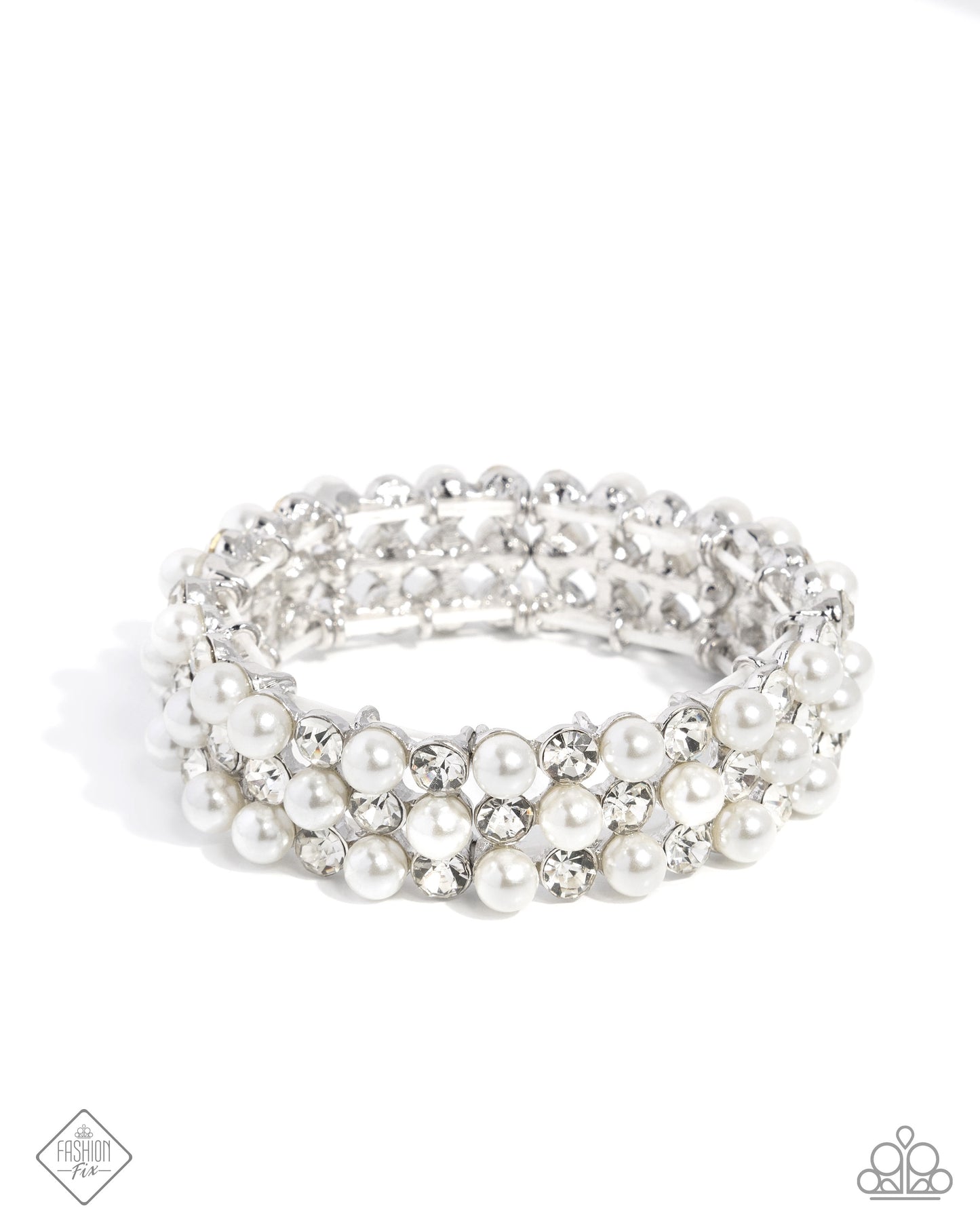 Cosmetic Character - White Pearl Stretch Bracelet Fiercely 5th Avenue Fashion Fix February 2025 Paparazzi