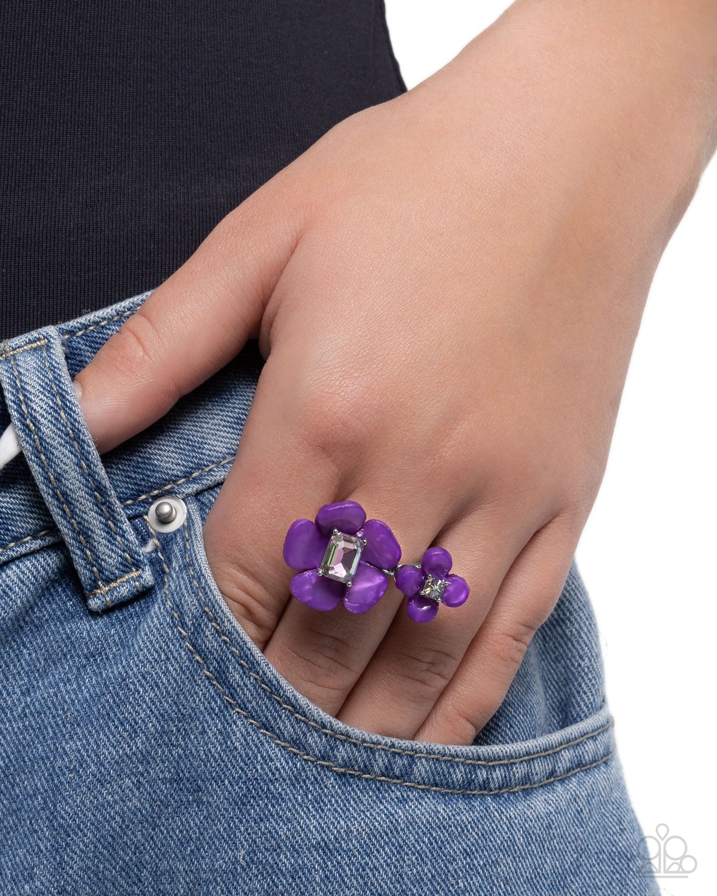 Delicate Duo - Purple Acrylic Flower Ring Paparazzi R0951