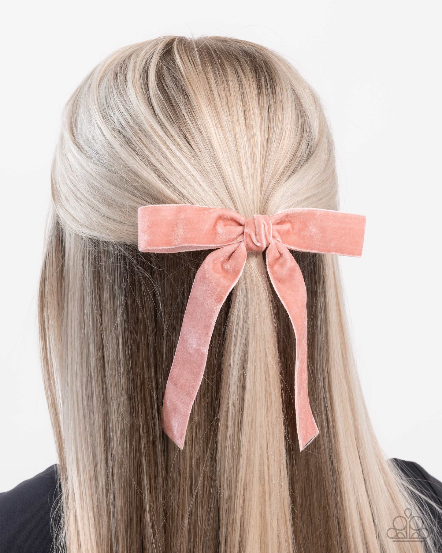 Sophisticated Strategy - Pink Velvet Feel Elongated Bow Hair Clip Paparazzi