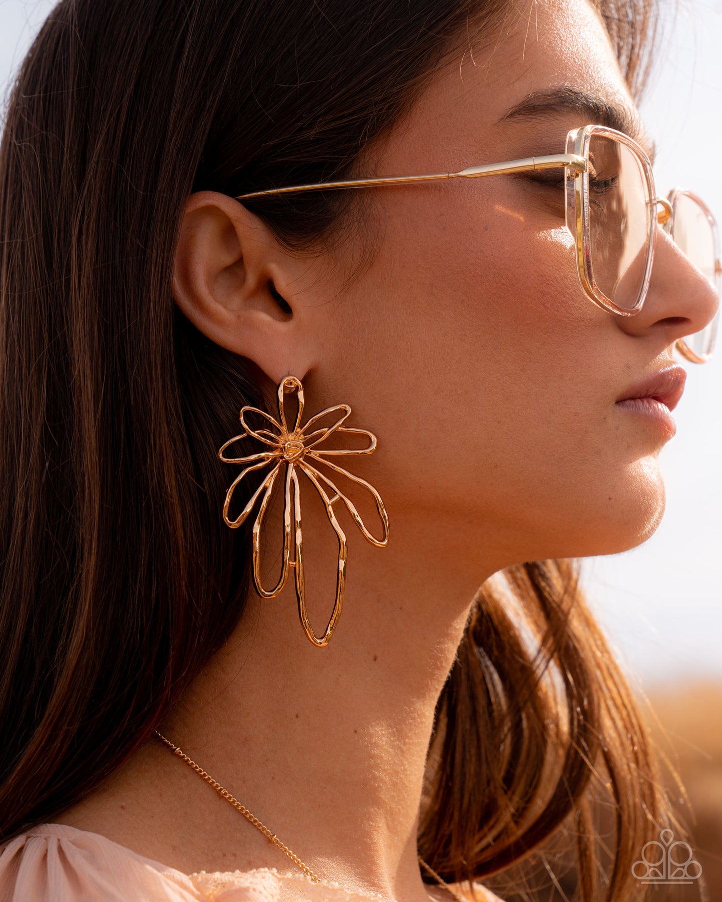 Growing Garden - Gold Daisy Oversized Flower Earring Paparazzi E2581