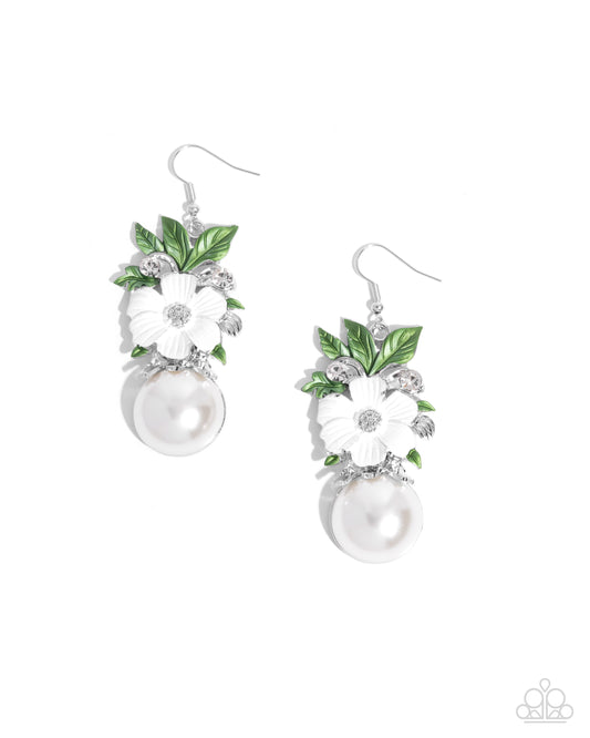Bouquet Beholder - White Flower & Pearl Earring Paparazzi E2901