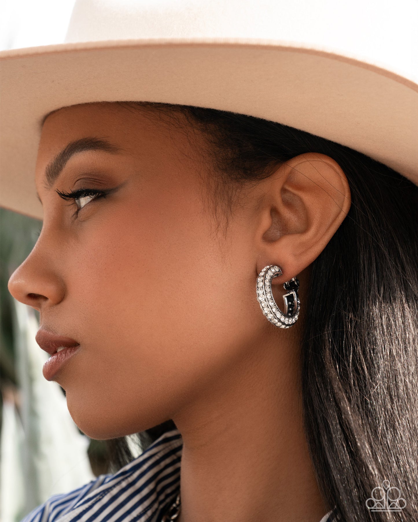 Paparazzi Date Night Debut - White Rhinestone Silver Hoop Clip-On Earring E2340