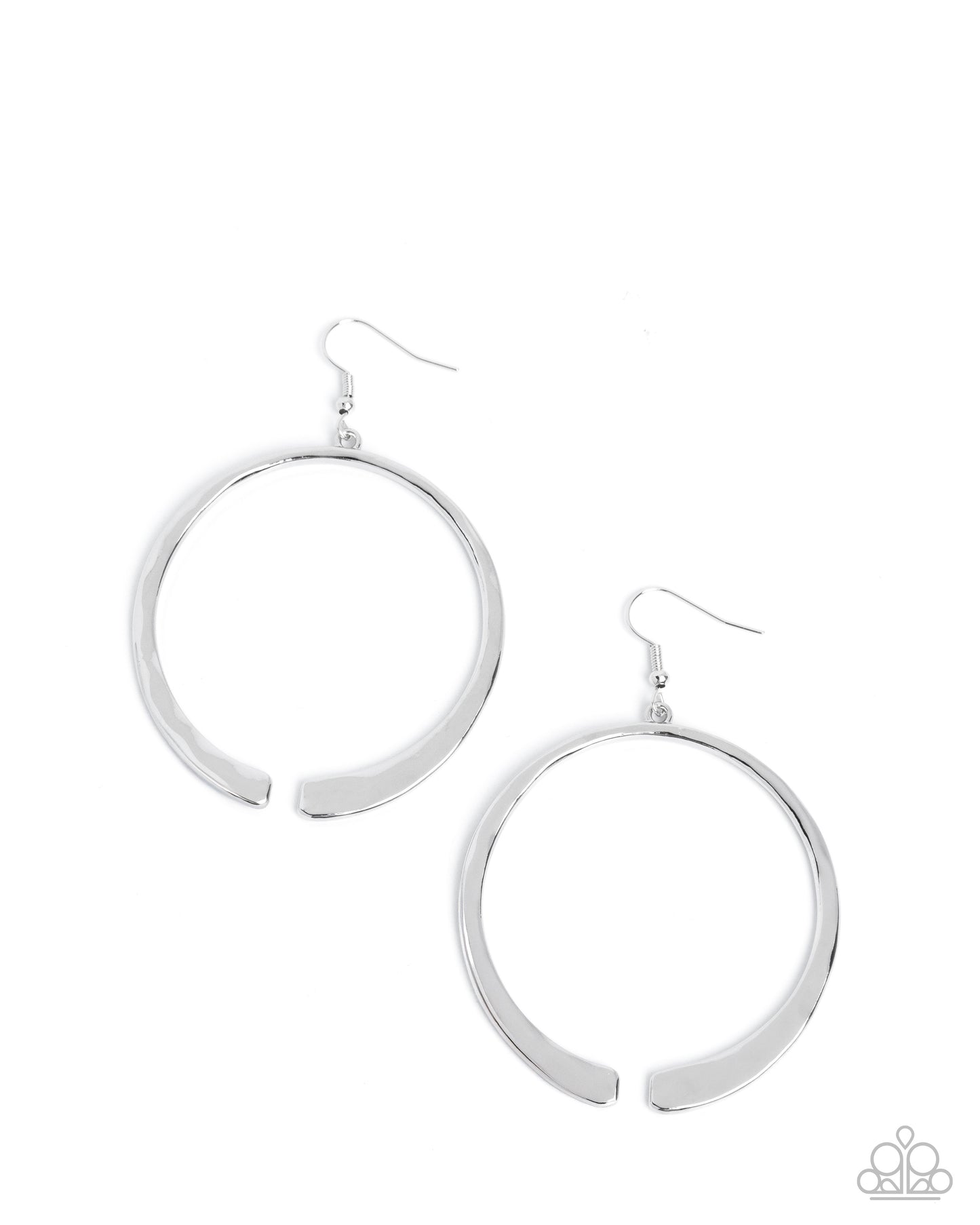 Paparazzi Separated Showcase - Silver Hammered Frame Earring E3290