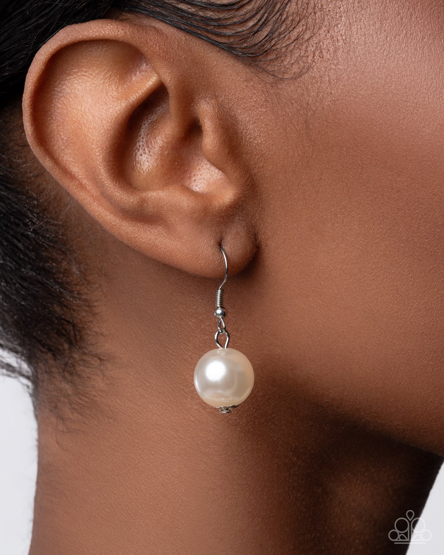 Sophisticated to the Max - White Pearl Layered Choker Necklace Paparazzi 2025 Convention Exclusive N3494