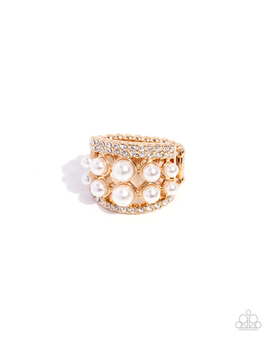Paparazzi Glossy Gallery - Gold & White Pearl Ring R1219