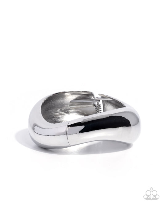 Paparazzi Fearless Fame - Silver High Sheen Sleek Hinged Bracelet B2559