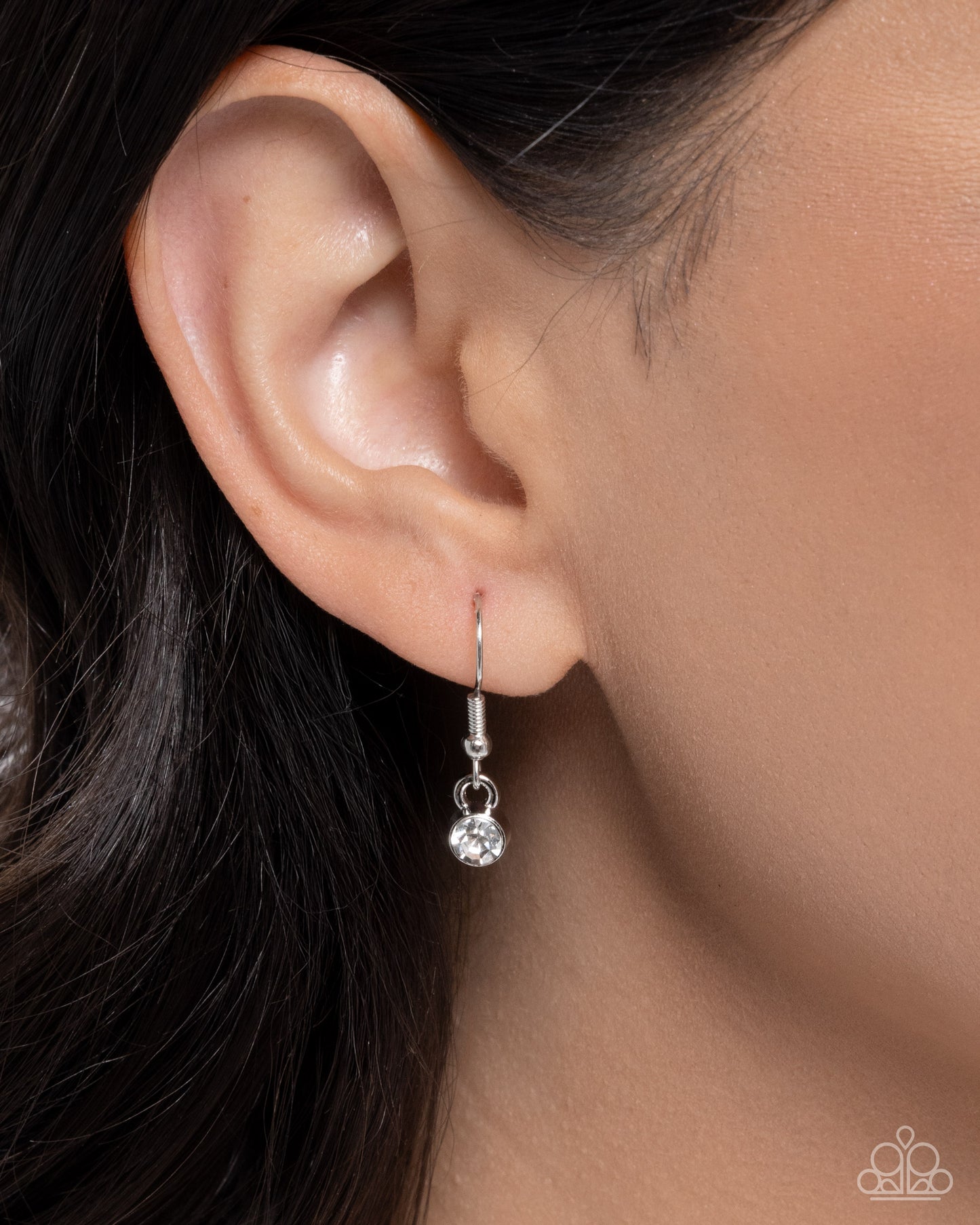 Paparazzi Loaded with Leaves - Black Cord Silver Textured Leaves & Silver Rings With White Rhinestones N3896