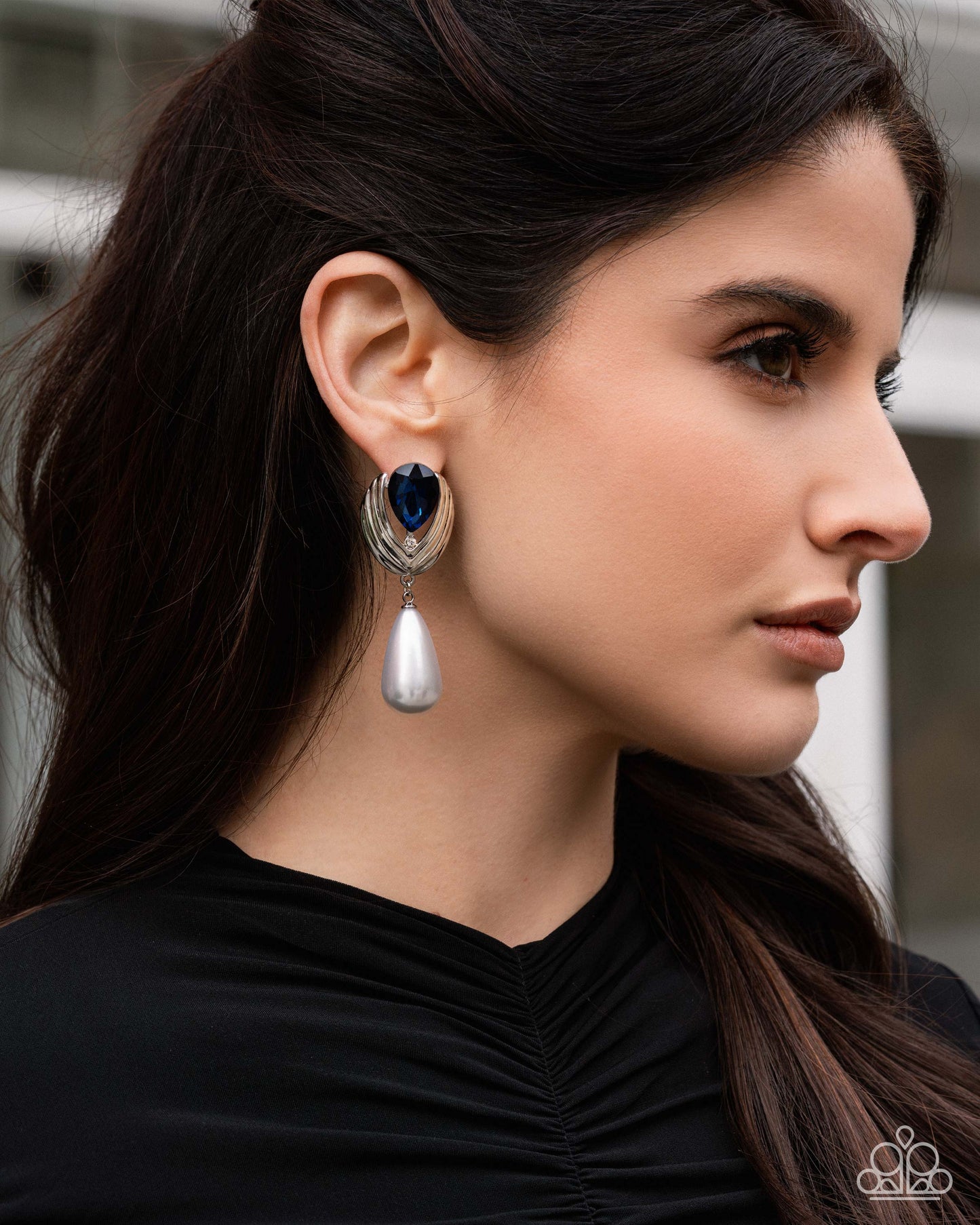 Paparazzi Elegantly Enraptured - Blue Montana Teardrop Gem Silver & White Pearl Bead Earring E3381