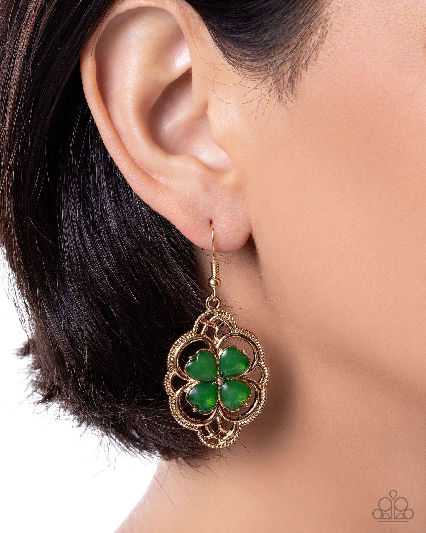 Paparazzi Lyrical Luck - Green Gaelic Knot Motif 4 Leaf Clover St. Patrick's Day Earring E3340