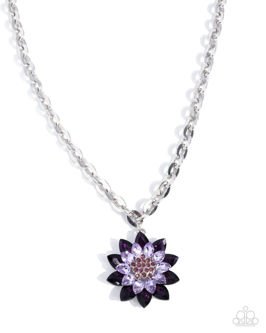 Paparazzi Glamorous Garden - Purple Light Amethyst & Lavender Gem Flower Necklace N4074