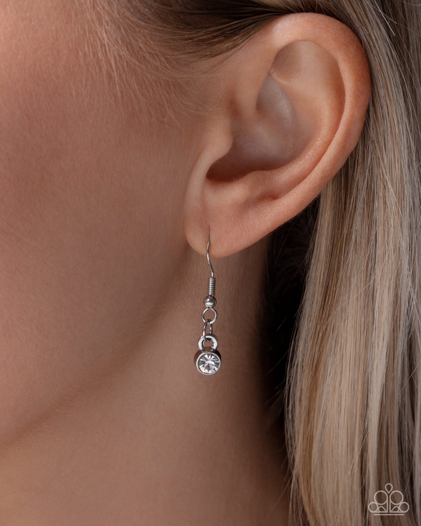Paparazzi Sophisticated Sheen - White Gem Silver Rings & Snake Chain Pendant Necklace N3948