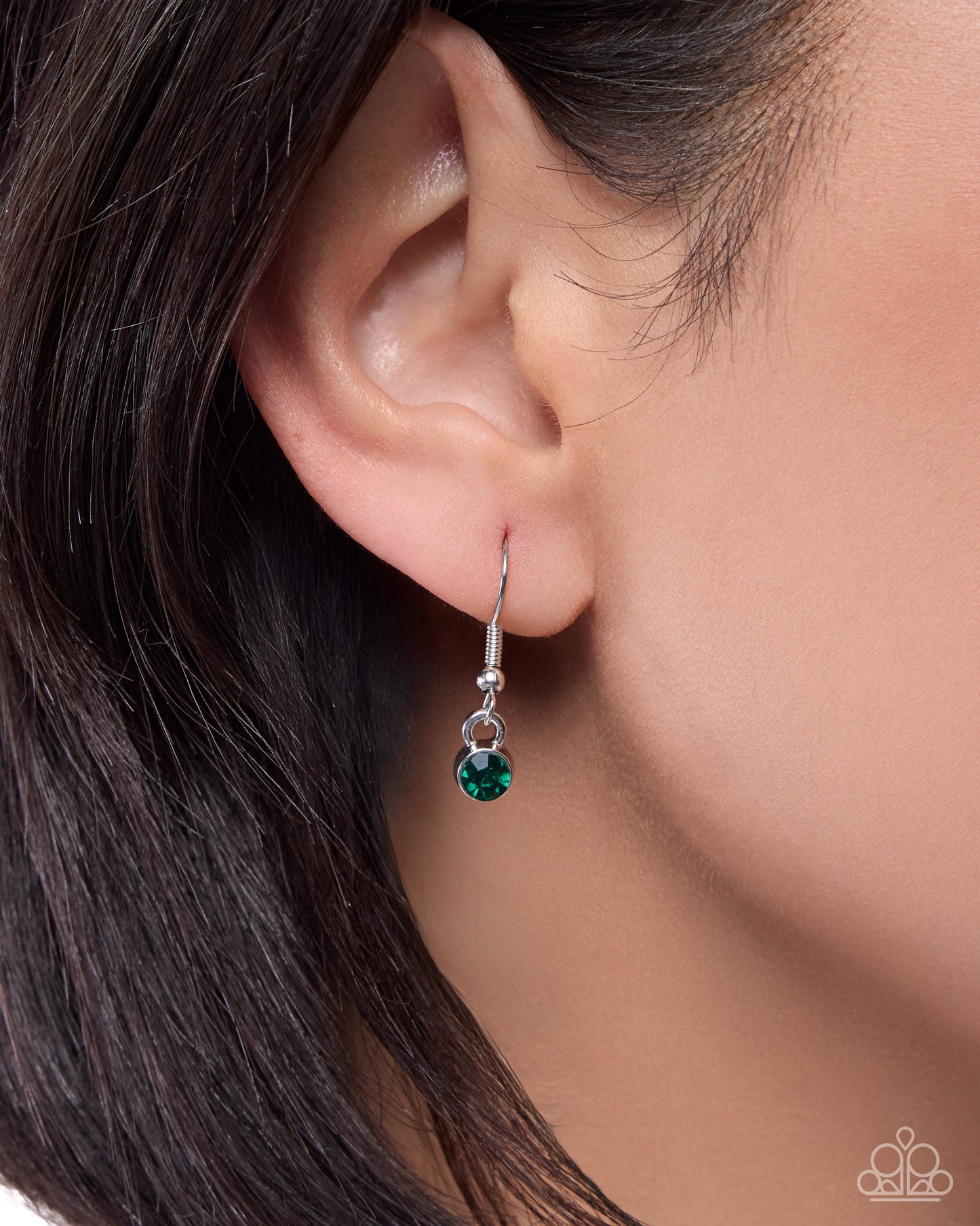 Paparazzi Neoclassical Novelty - Green Emerald & Silver Bee Necklace