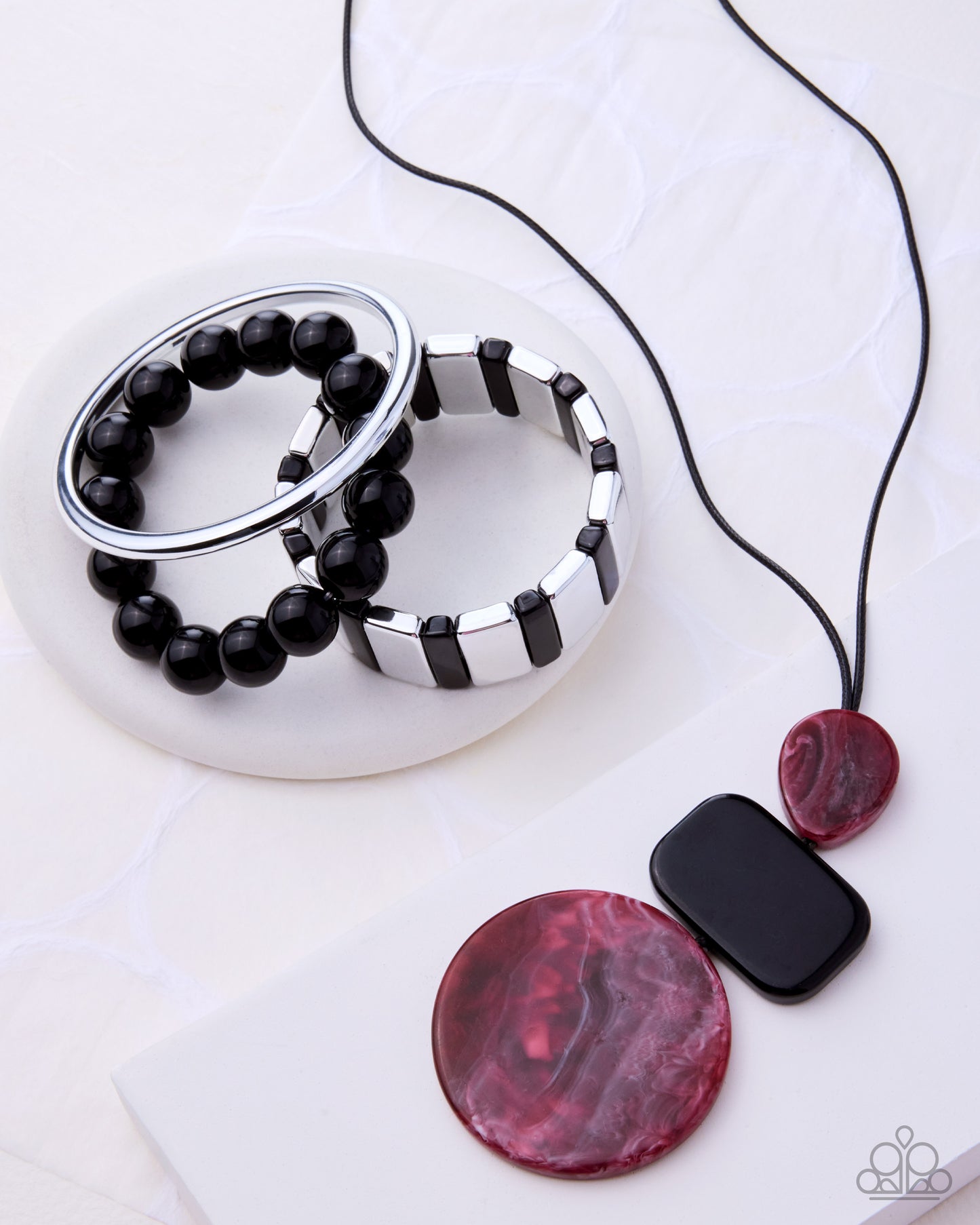 Coastal Cadence - Black
