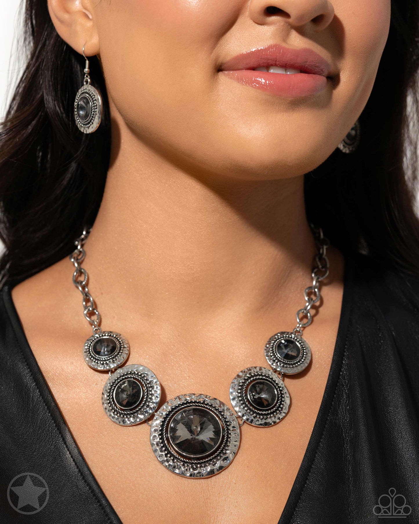Global Glamour Silver Smoky Gem Blockbuster Necklace Paparazzi N0290