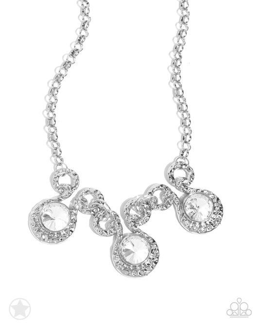Hypnotized Silver Oversized Rhinestone Silver Blockbuster Necklace Paparazzi N0105