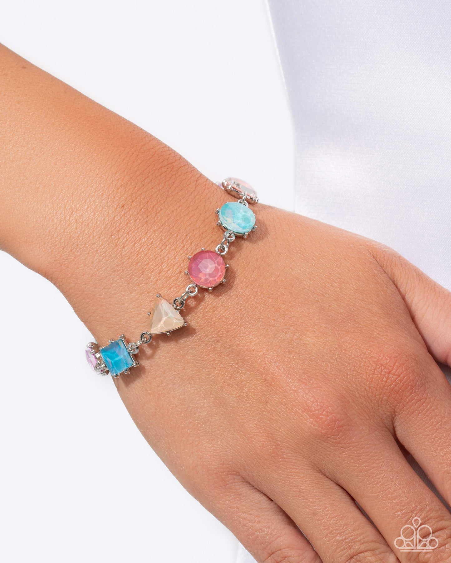 Royal Arrangement Multicolored Gem Sliding Knot Closure Bracelet Life Of The Party July 2025 Paparazzi B2316