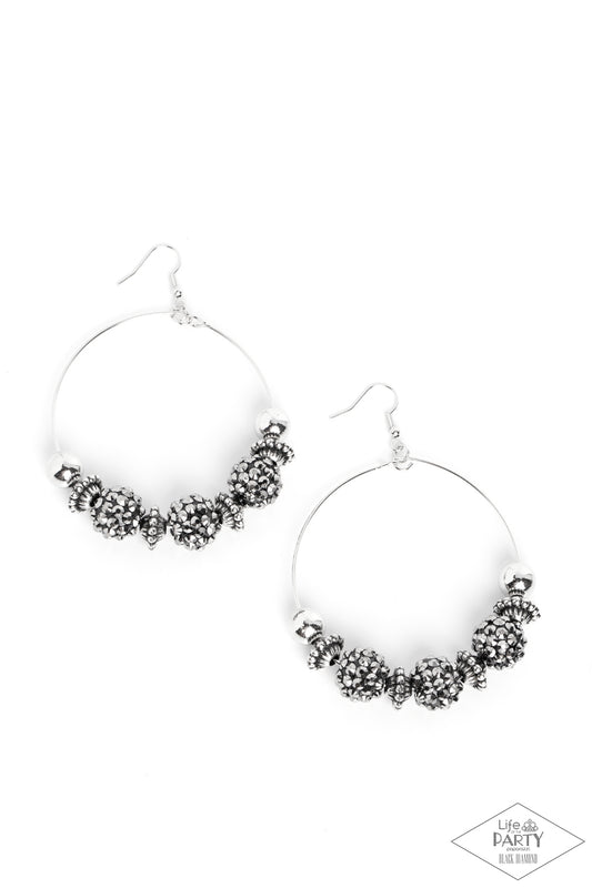 Paparazzi I Can Take a Compliment Silver Earring Black Diamond Life Of The Party E2034
