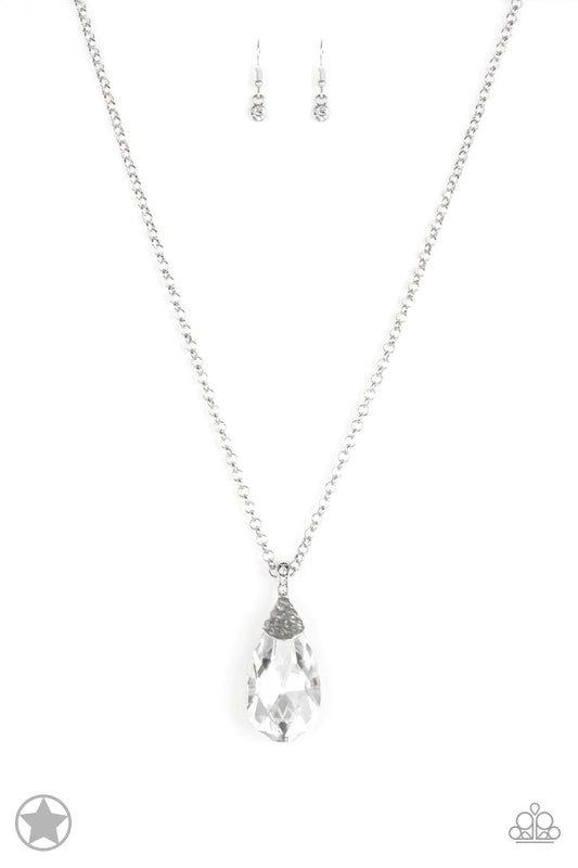 Spellbinding Sparkle White Teardrop Gem Blockbuster Necklace Paparazzi N0275