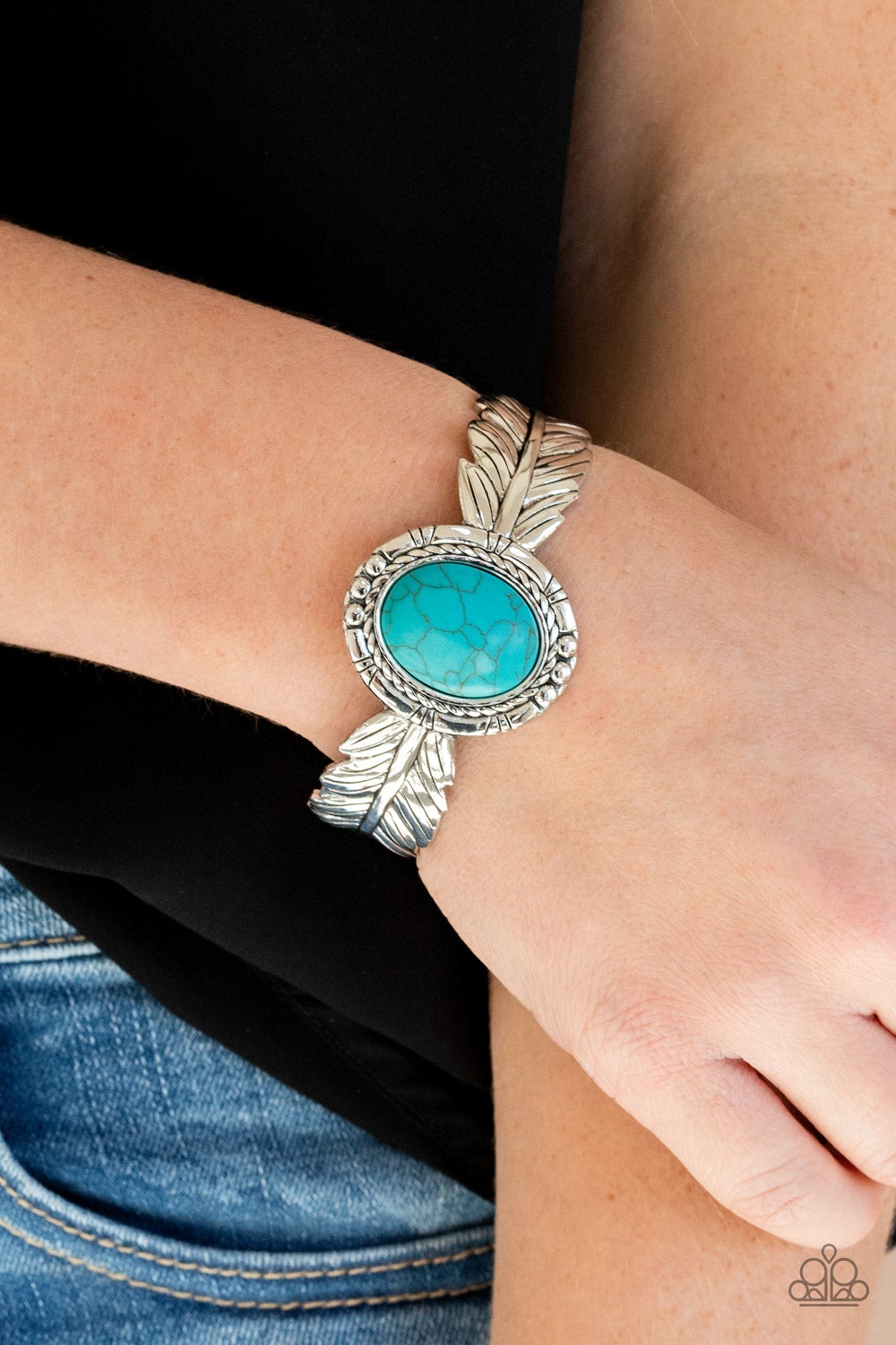 Western Wings Blue Turquoise Stone Silver Feather Santa Fe Style Cuff Bracelet Paparazzi B0046