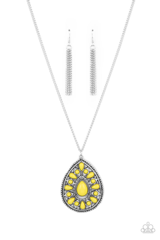 Retro Prairies - Yellow Necklace Paparazzi N0357