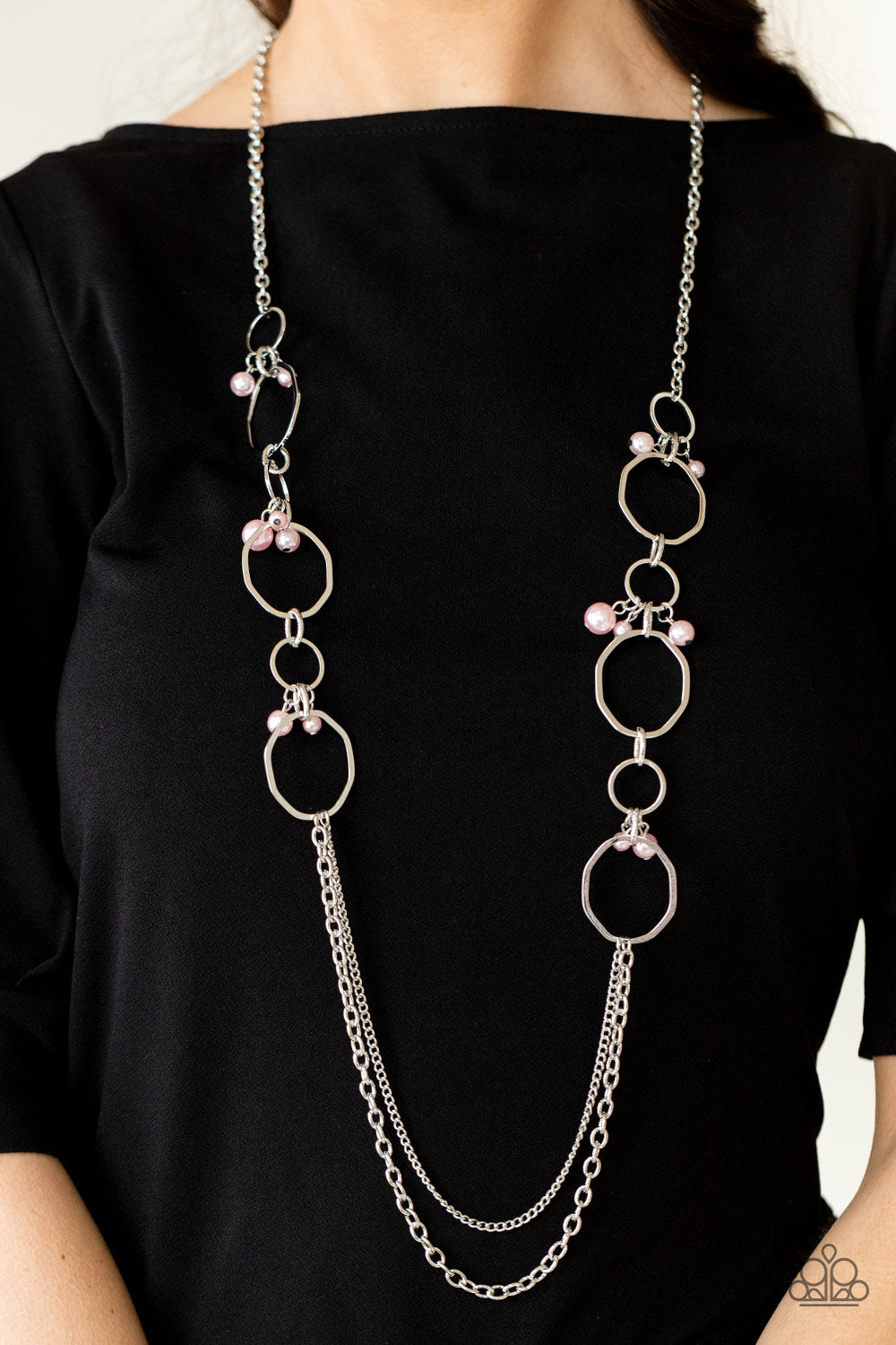 Ante UPSCALE - Pink Pearl Necklace Paparazzi N0366