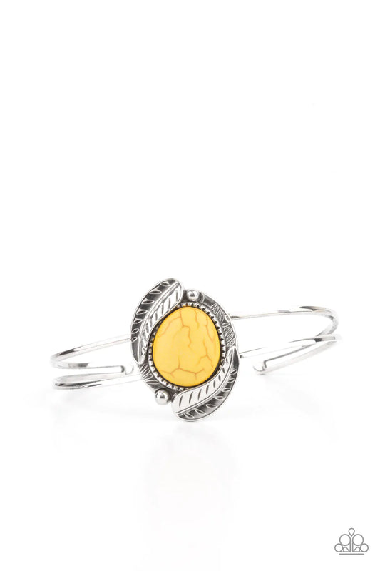 Living Off The Bandlands Yellow Stone Santa Fe Style Silver Cuff Bracelet Paparazzi B0661