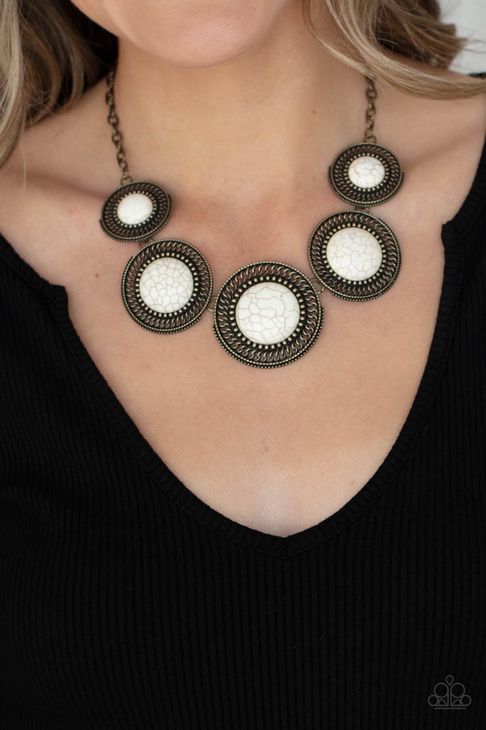 She Went West - Brass White Cracked Stone Necklace Paparazzi N0373