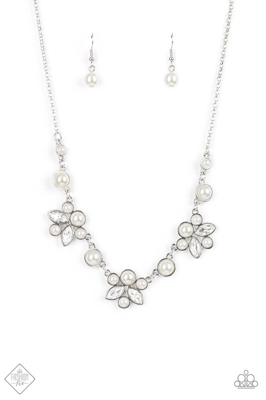 Royally Ever After White Necklace July 2021 Fashion Fix Paparazzi N0295