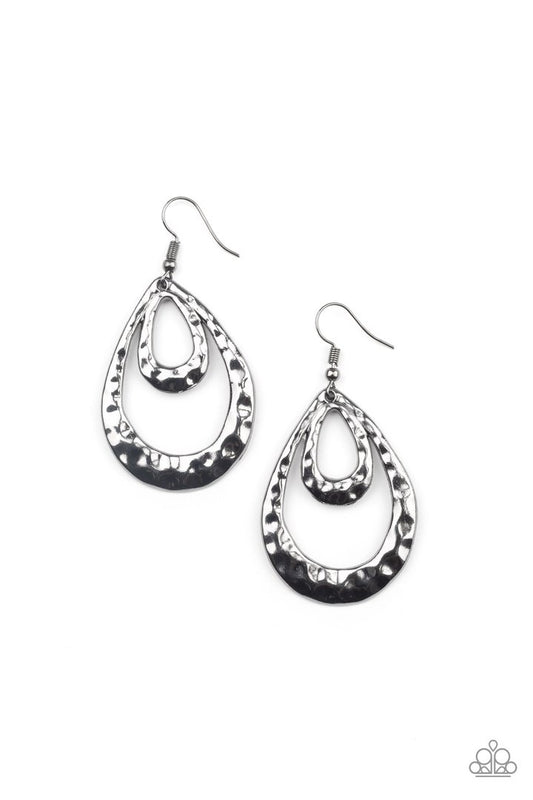 Museum Muse Black Gunmetal Earring Paparazzi E0287