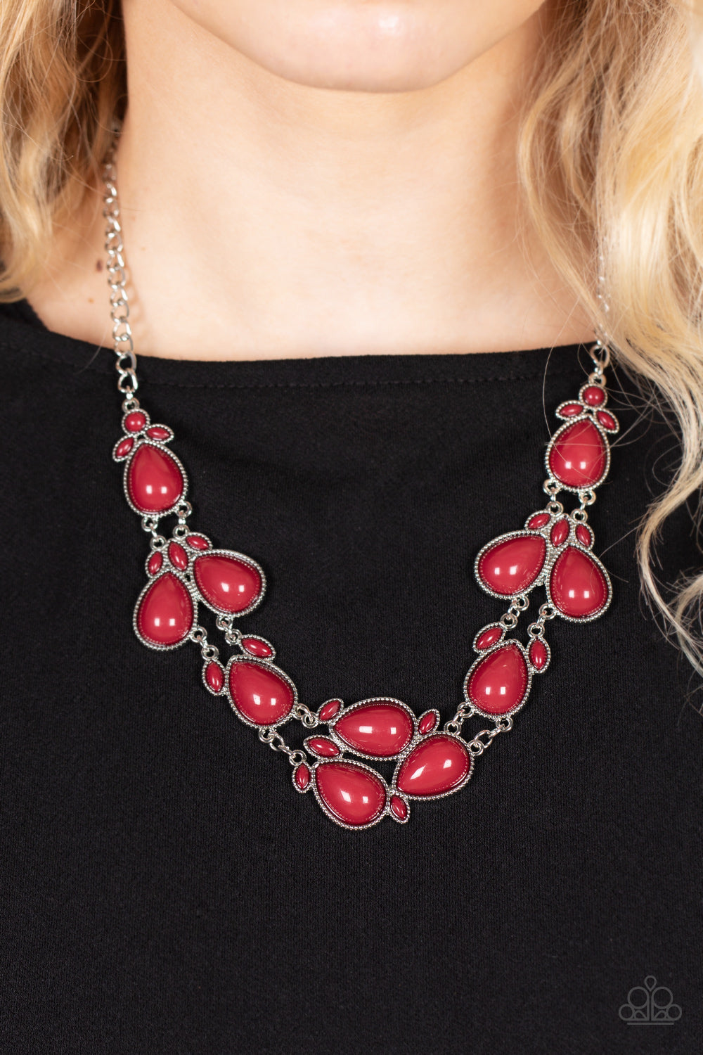 Botanical Banquet - Red Bead Necklace Paparazzi N06663