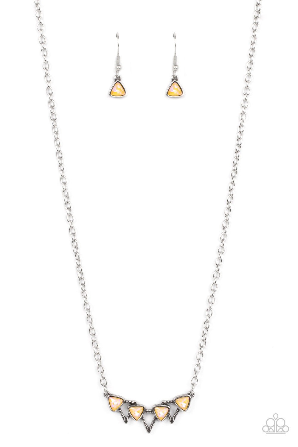Pyramid Prowl - Yellow Necklace Paparazzi N0735
