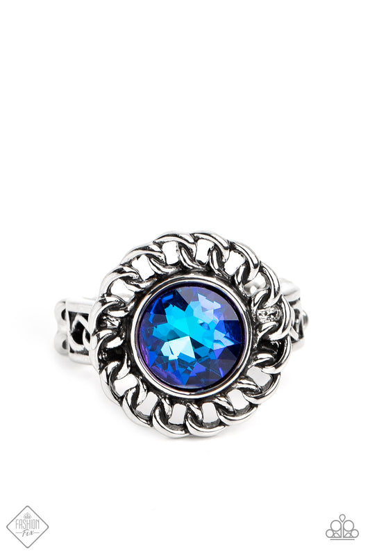 Round Table Runway - Blue Gem Silver Chain Link Ring Fashion Fix December 2022 Paparazzi R0404