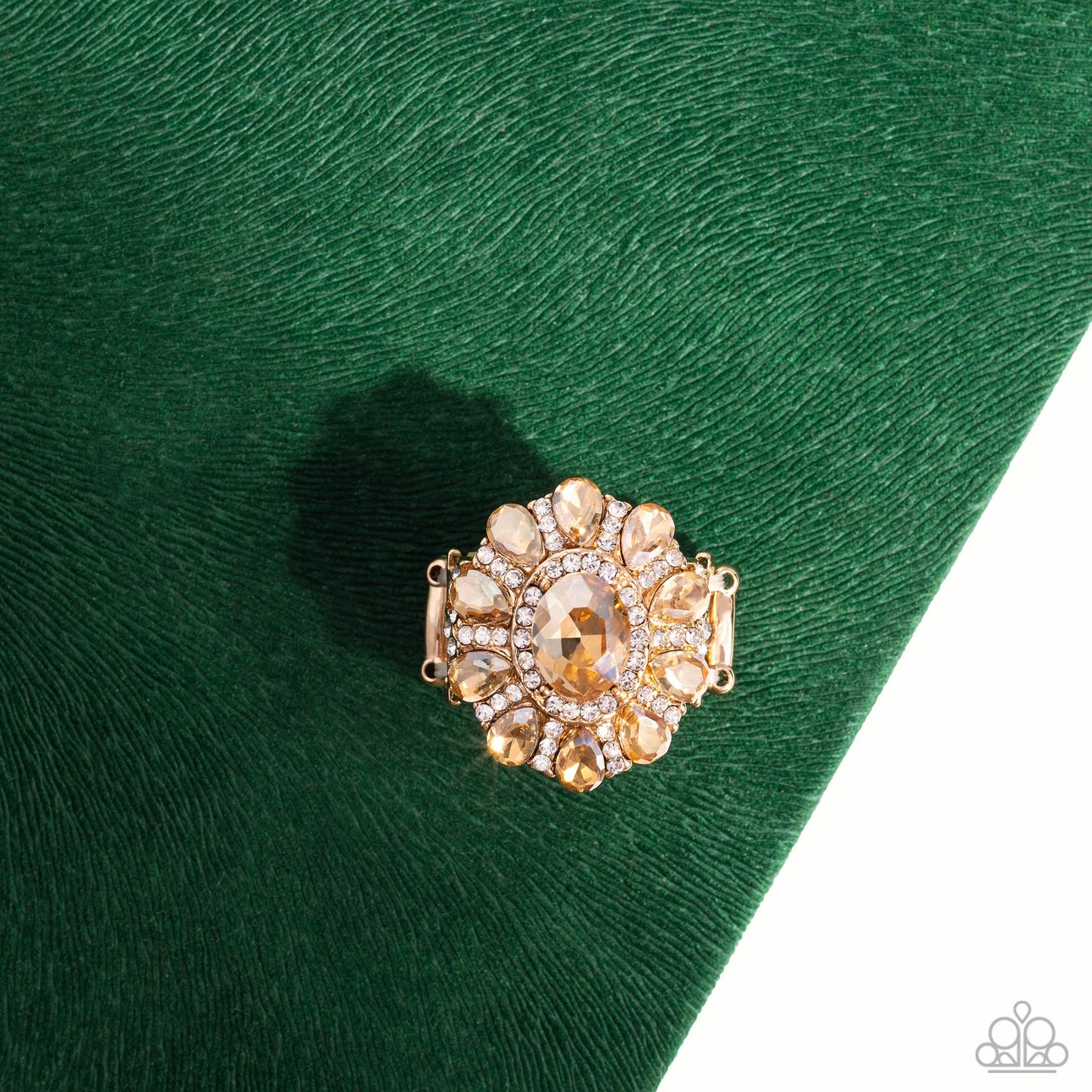 Glimmer And Spice Gold Ring Life Of The Party March 2023 Paparazzi R0434