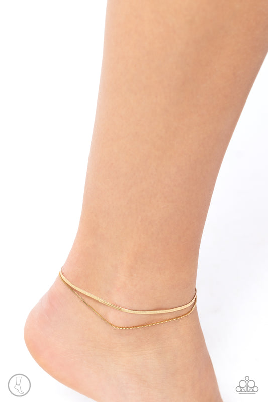 Glistening Gauge - Gold Snake & Box Chain Anklet Paparazzi B1541